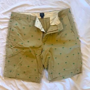 NWOT J Crew Size 33 Khaki Casual Shorts with Palm Tree’s